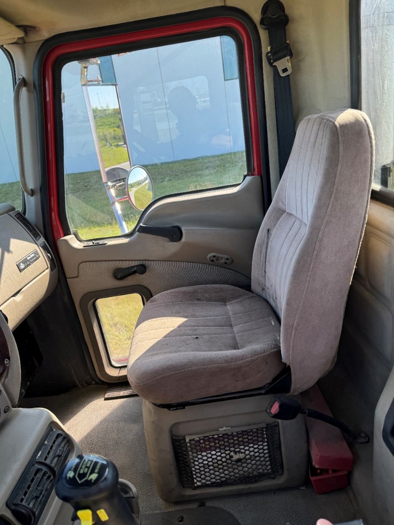 2007 MACK CXN613 - USED TRUCKS DAY CAB - image 15